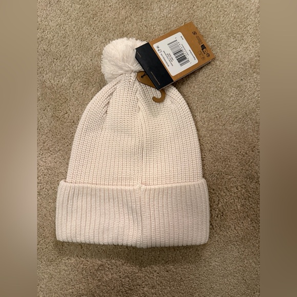 North Face Women’s NWT Beanie - Picture 4 of 6
